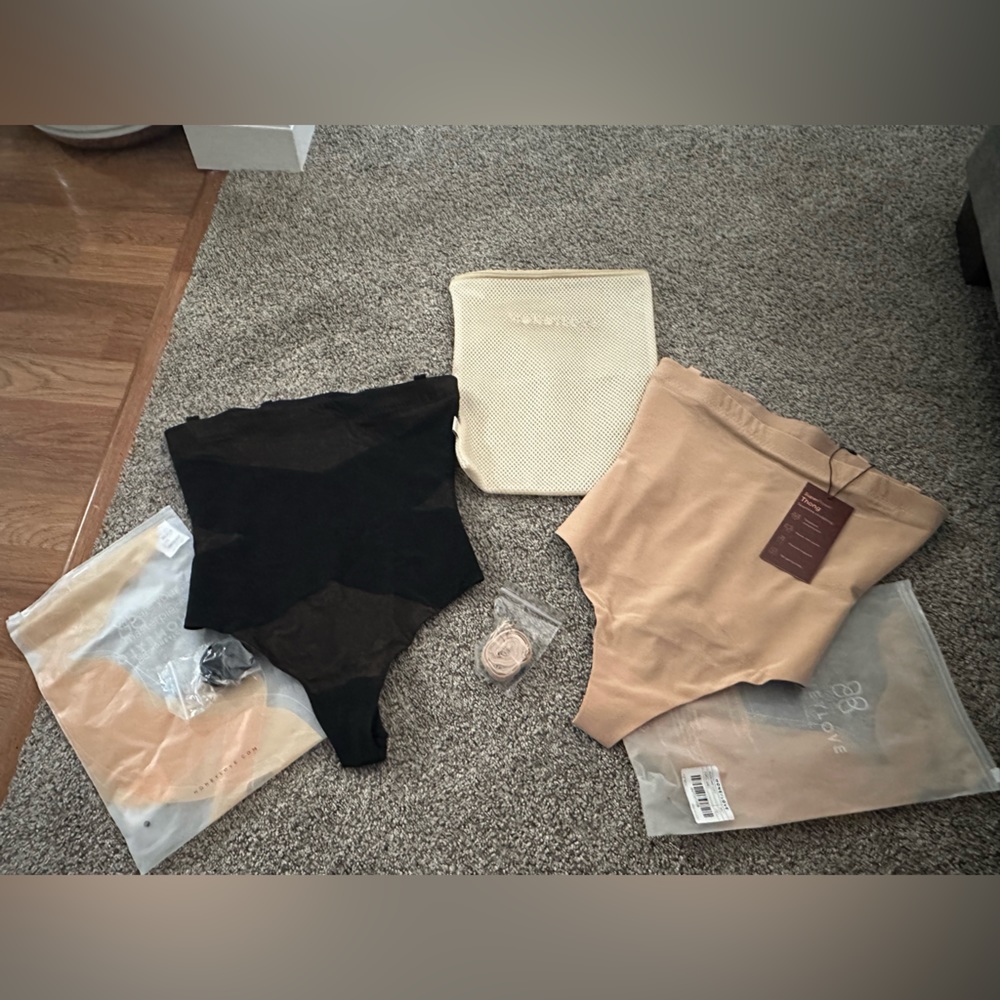 Honey love, two pack superpower thong NWT!